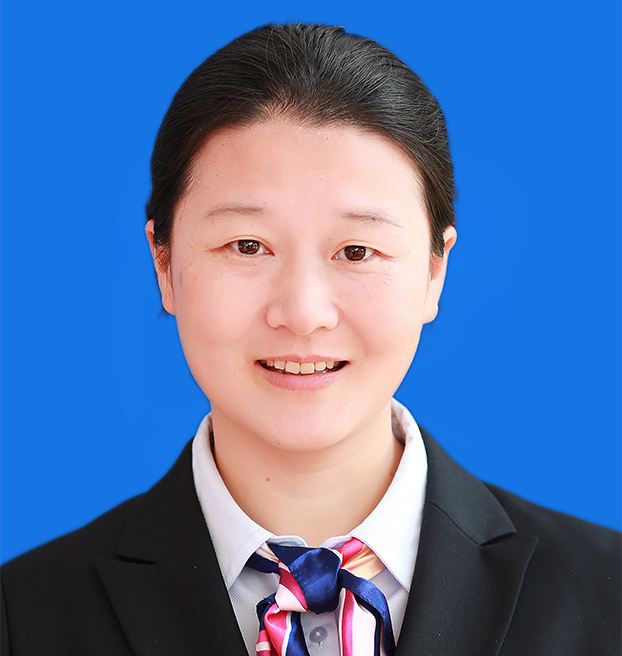 潘艳
